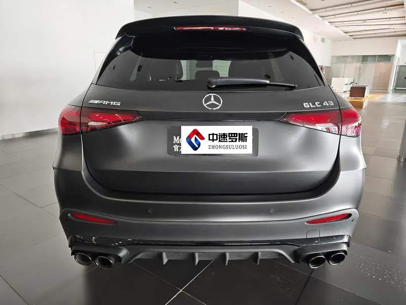 Mercedes-Benz GLC AMG 2024 AMG GLC 43 4MATIC — 3