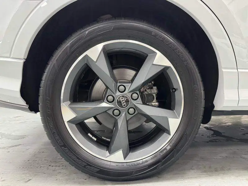 Audi Q3 2022 35 TFSI Stylish and Dynamic — 7