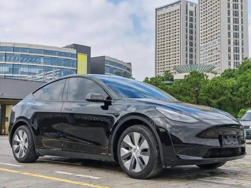 Model Y 2022 facelifted rear-wheel drive version — 2