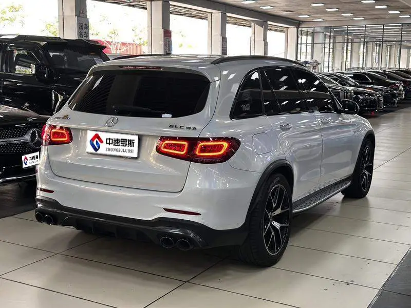 Mercedes-Benz GLC AMG 2022 AMG GLC 43 4MATIC — 6