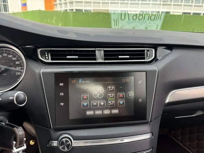 Peugeot 408 2015 1.2T Automatic Glory Edition — 18