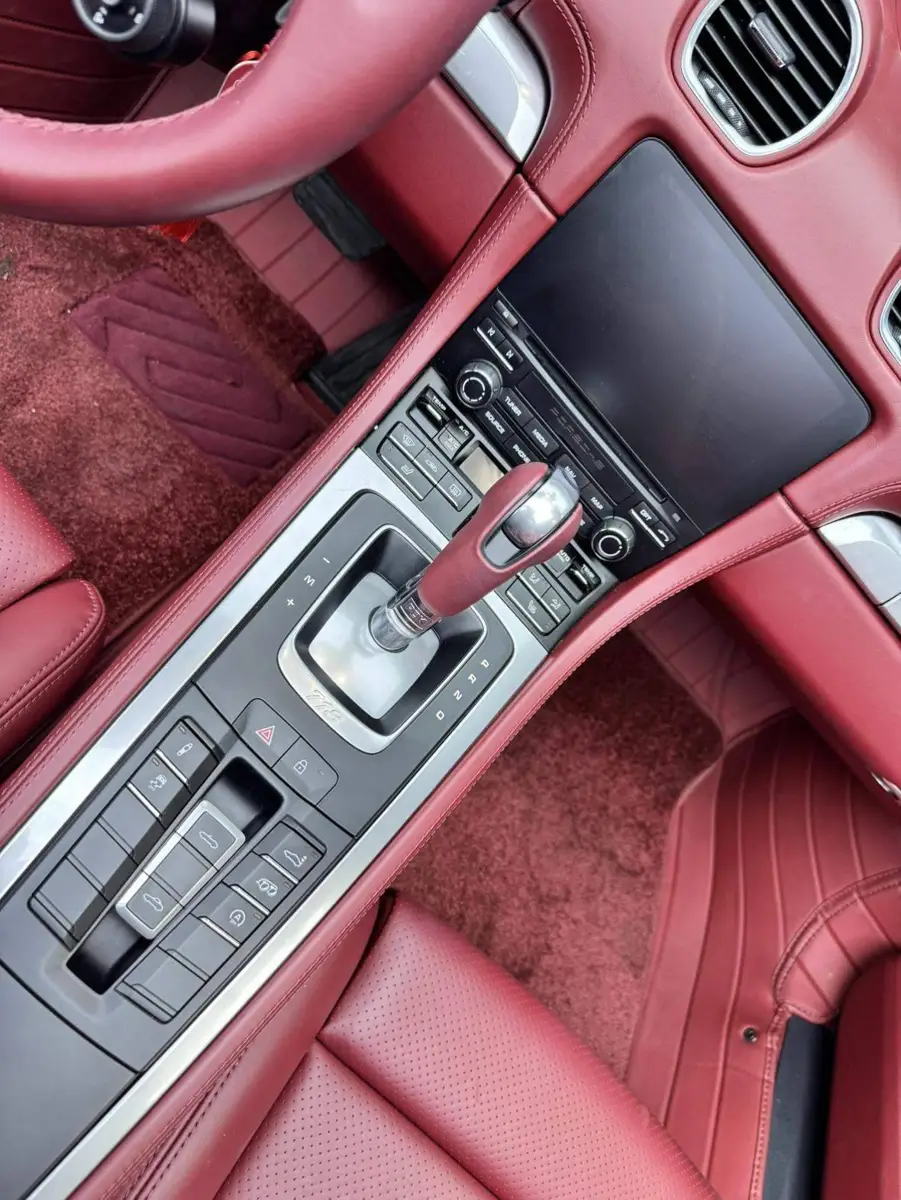 Porsche 718 2020 Boxster 2.0T — 9