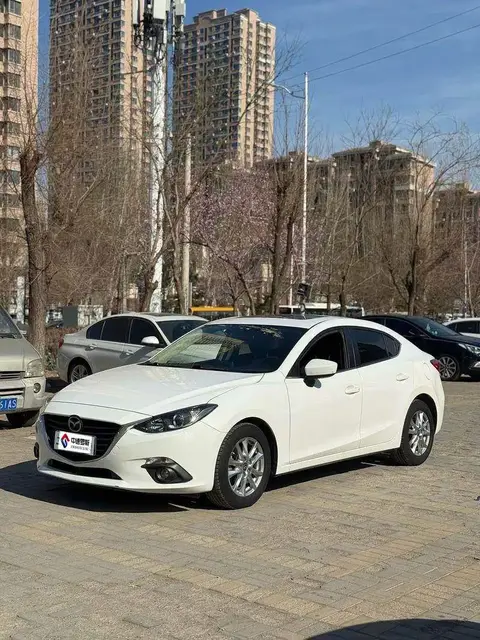 Mazda 3 Angkesaila 2016 Sedan 1.5L Automatic Comfort