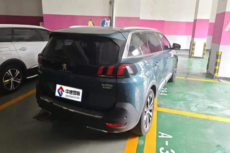 Peugeot 5008 2017 380THP 7-seat luxury version — 3