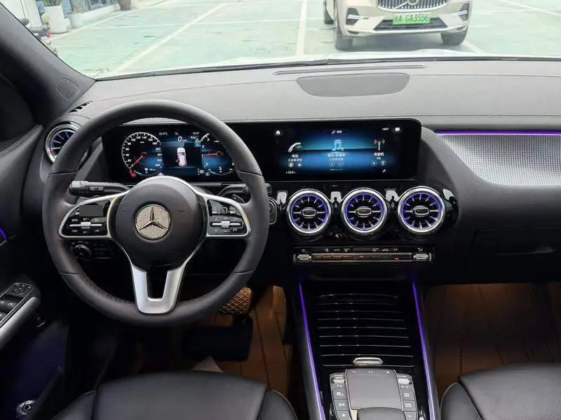 Mercedes-Benz GLA 2023 GLA 220 — 9