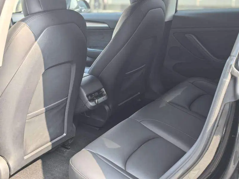 Model 3 2021 Performance All-Wheel Drive — 9
