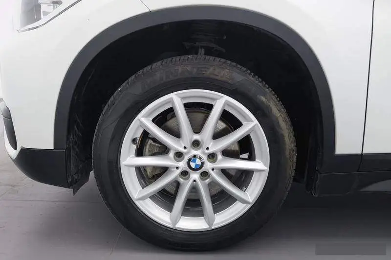 BMW X1 2018 sDrive18Li Fashion Model — 11
