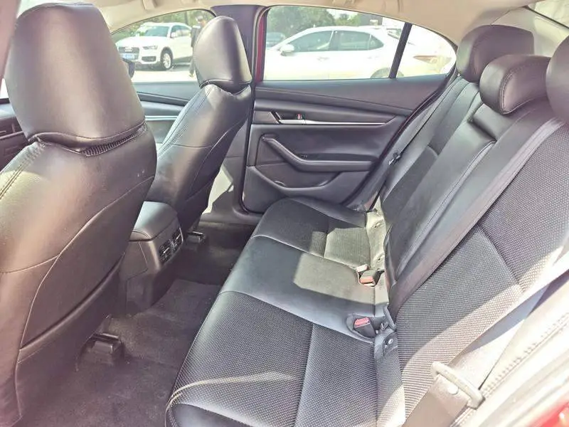 Mazda 3 Angkesaila 2021 1.5L Automatic Quality Edition — 18