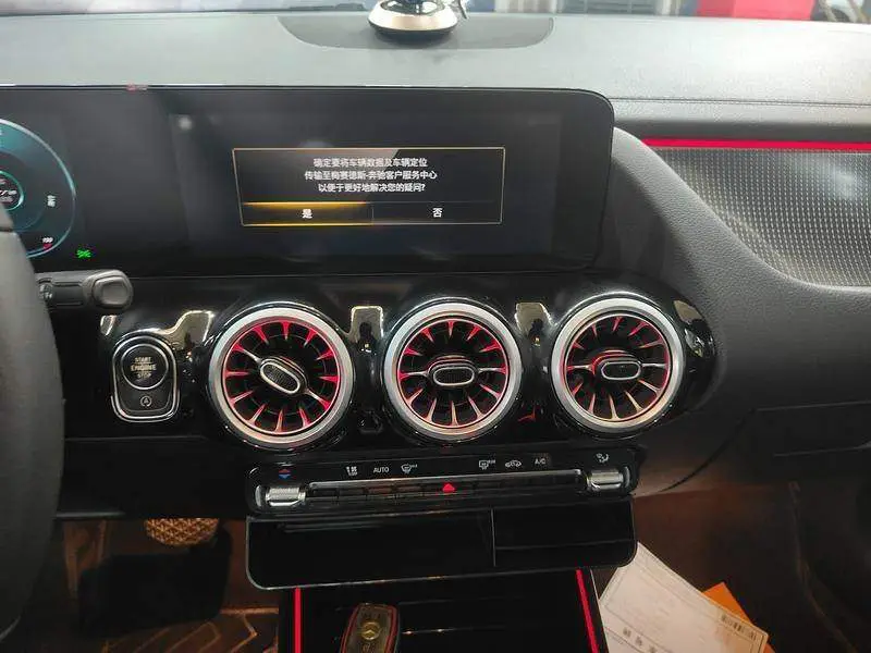 Mercedes-Benz GLA 2020 GLA 200 4MATIC — 6
