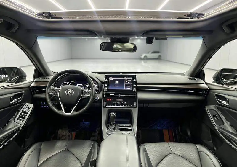Asian Dragon 2019 2.0L XLE Premium Edition National VI — 8