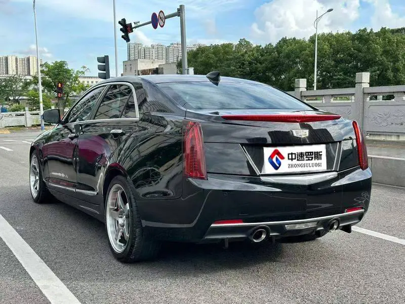Cadillac ATS-L 2017 28T Fashion Model — 4