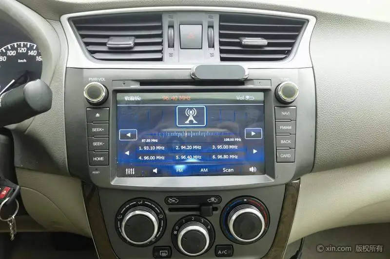 Sylphy 2012 1.6XL CVT Deluxe Edition — 9