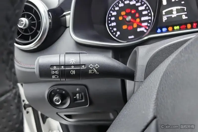 MG6 2018 20T Automatic Elite Smart Link Edition National VI — 15