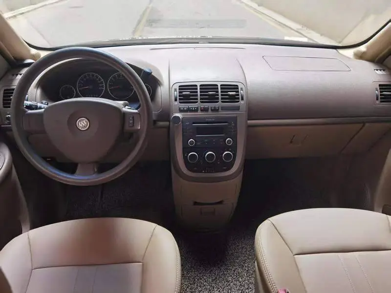 Buick GL8 2012 2.4L BASE Comfort Edition — 7