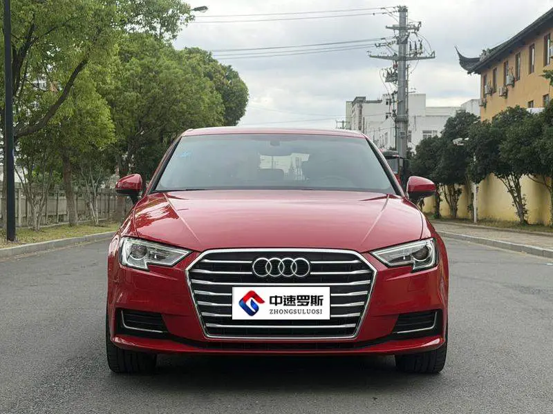 Audi A3 2019 Sportback 35 TFSI Progressive National V — 2