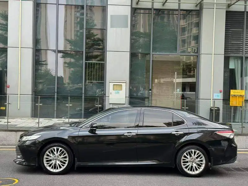 Camry 2019 2.5G Deluxe Edition National VI — 3