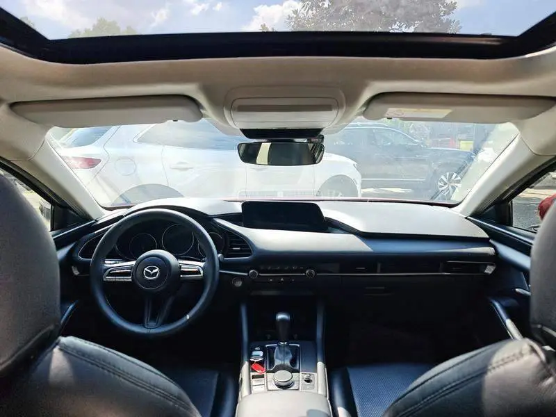Mazda 3 Angkesaila 2021 1.5L Automatic Quality Edition — 10