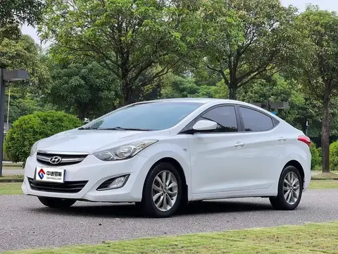 Elantra 2015 1.6L Automatic Fashion Model