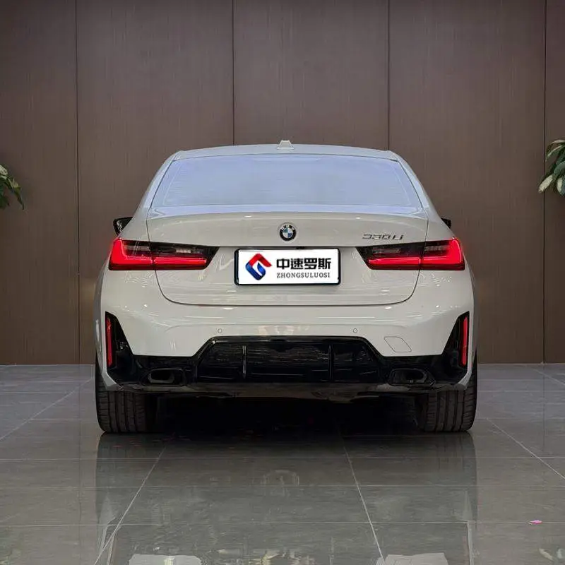 BMW 3 Series 2025 330Li M Sport Night Edition — 5