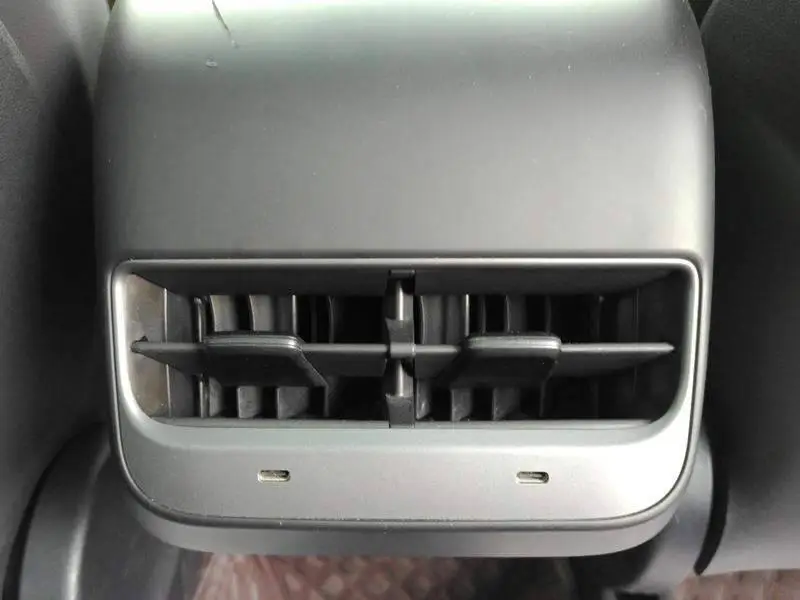 Model Y 2024 rear-wheel drive version — 10