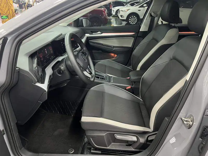 Golf 2023 facelift 280TSI DSG Pro — 7