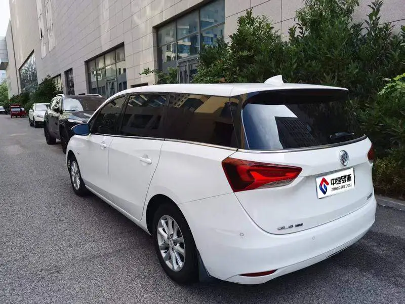 Buick GL6 2018 18T 6-seat Premium Edition — 4
