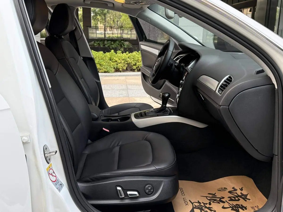 Audi A4L 2015 35 TFSI Automatic Luxury — 8