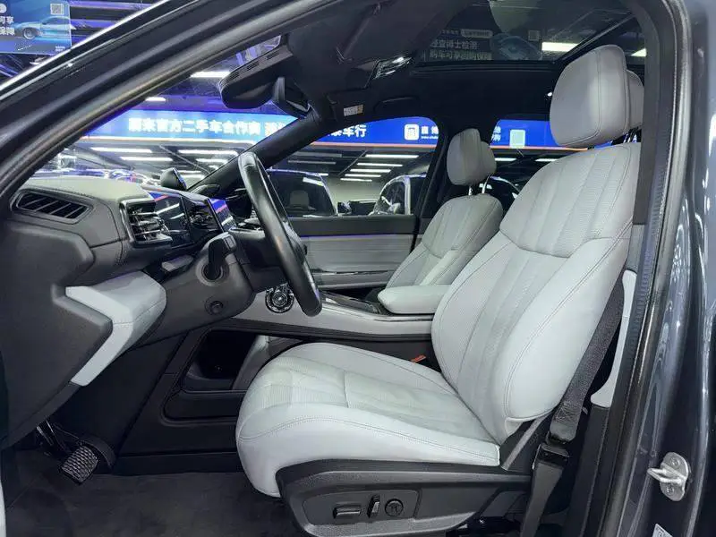 NIO ES8 2020 415KM Signature Edition Six-seat Edition — 16
