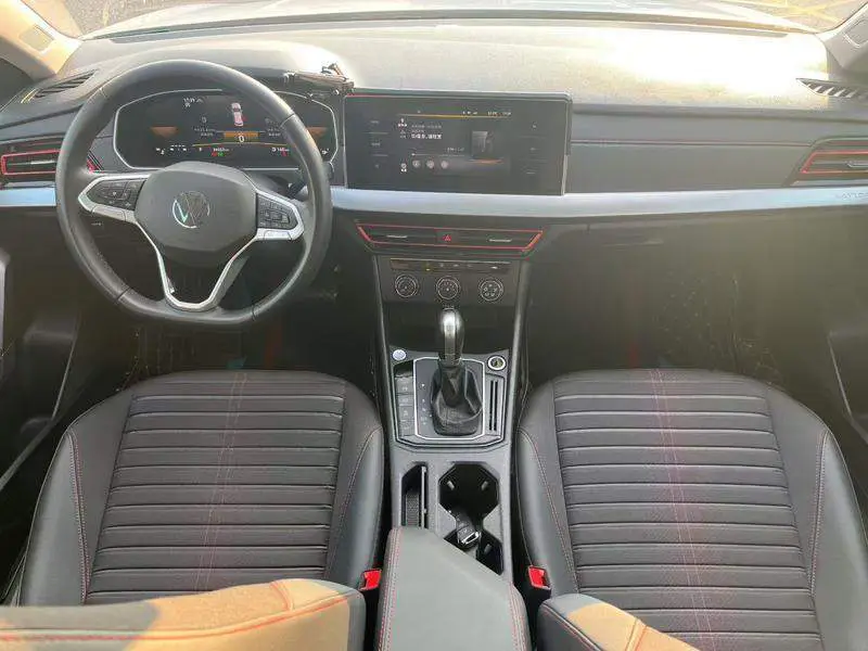 Lavida 2023 300TSI DSG Starry Sky Edition — 6