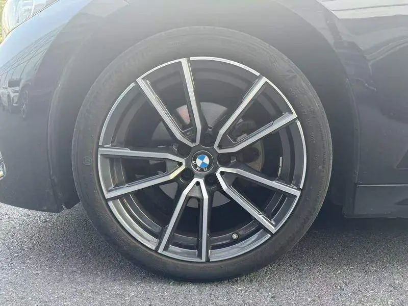 BMW 3 Series 2023 320Li M Sport Package — 7
