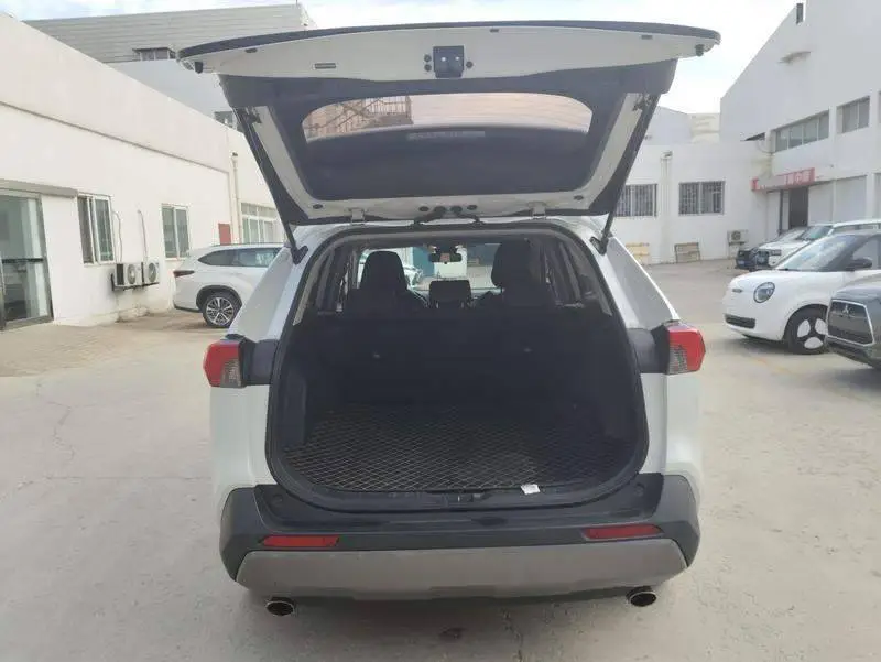RAV4 Rongfang 2021 2.0L CVT 4WD Fashion Edition — 15