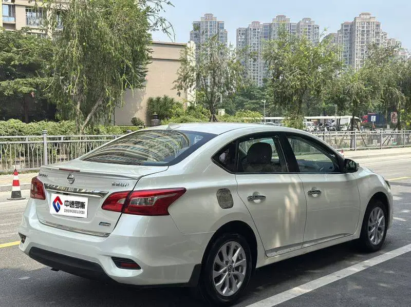Sylphy 2018 1.6XV CVT Premium Edition — 6