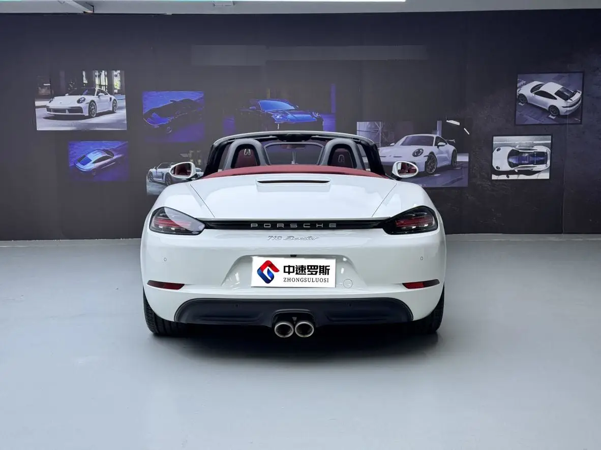 Porsche 718 2020 Boxster 2.0T — 14