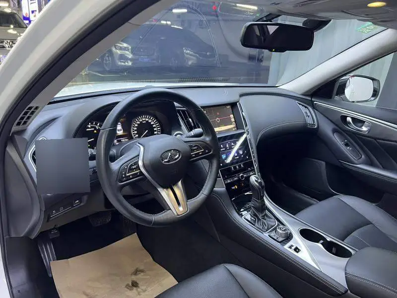 Infiniti Q50L 2018 2.0T Yixiang Edition National VI — 15