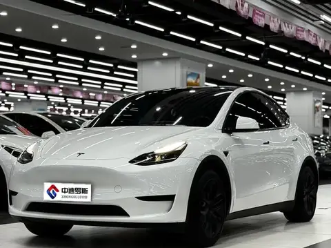 Model Y 2024 rear-wheel drive version