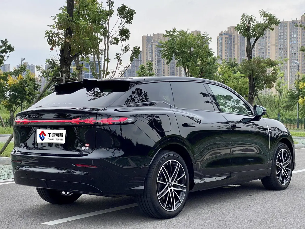 Lantu Zhiyin 2025 Four-Wheel Drive Qiankun Edition — 5