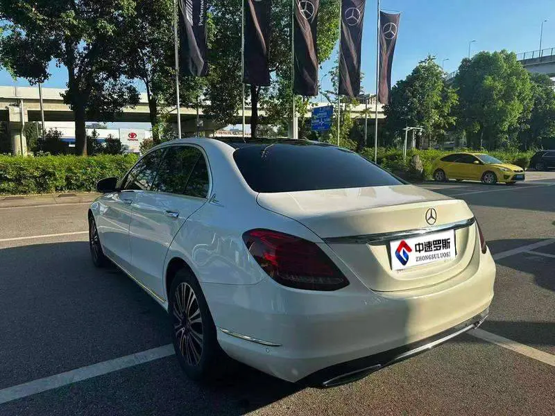 Mercedes-Benz C-Class 2018 C 200 L — 5