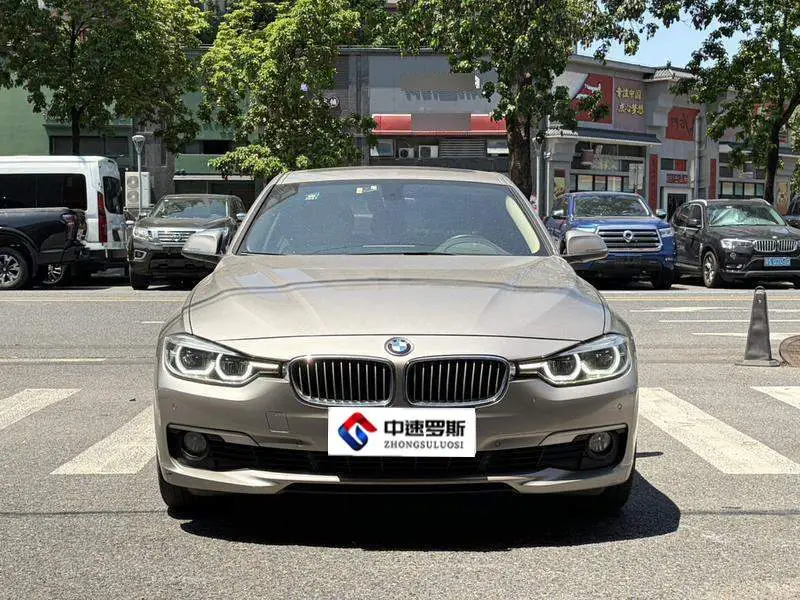 BMW 3 Series 2019 320Li Fashion Edition — 2