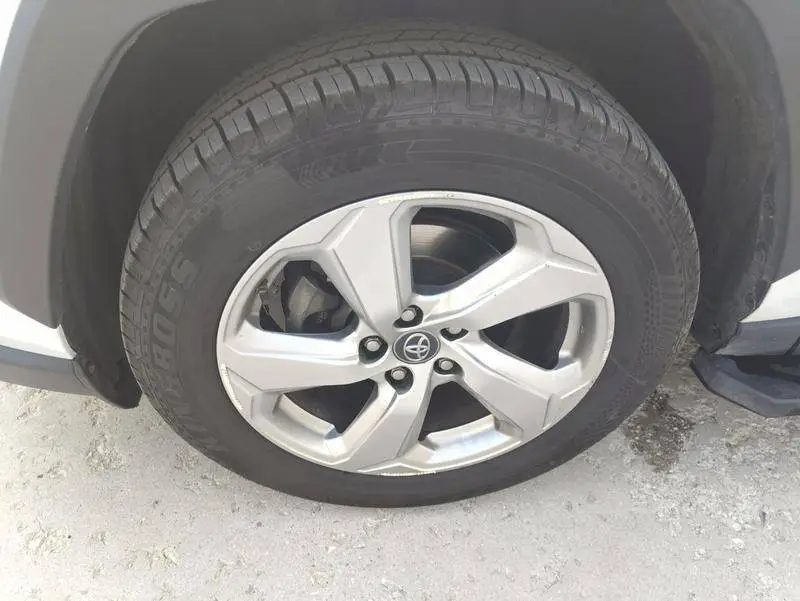 RAV4 Rongfang 2021 2.0L CVT 4WD Fashion Edition — 6