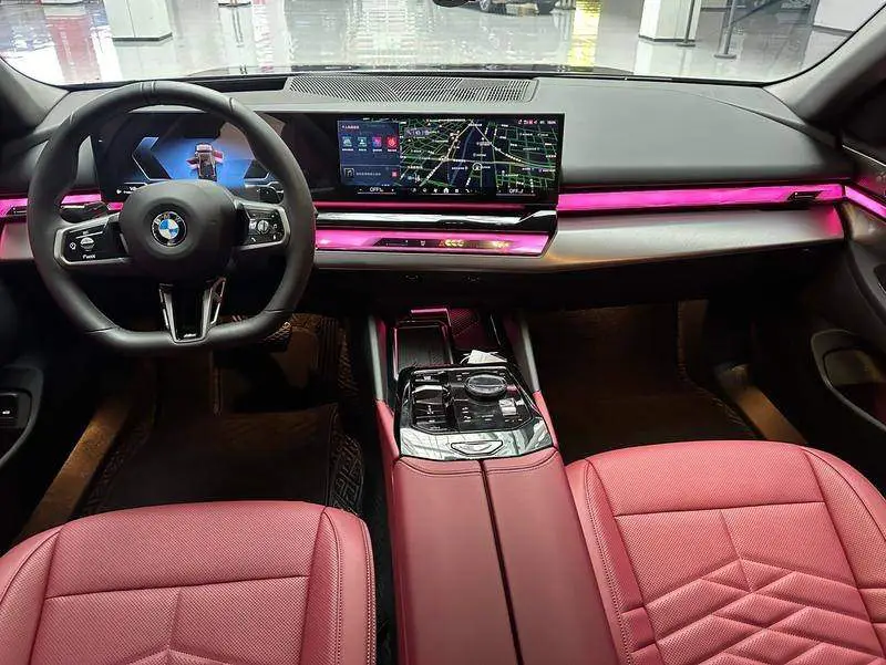 BMW 5 Series 2026 530Li Leading M Sport Package — 8