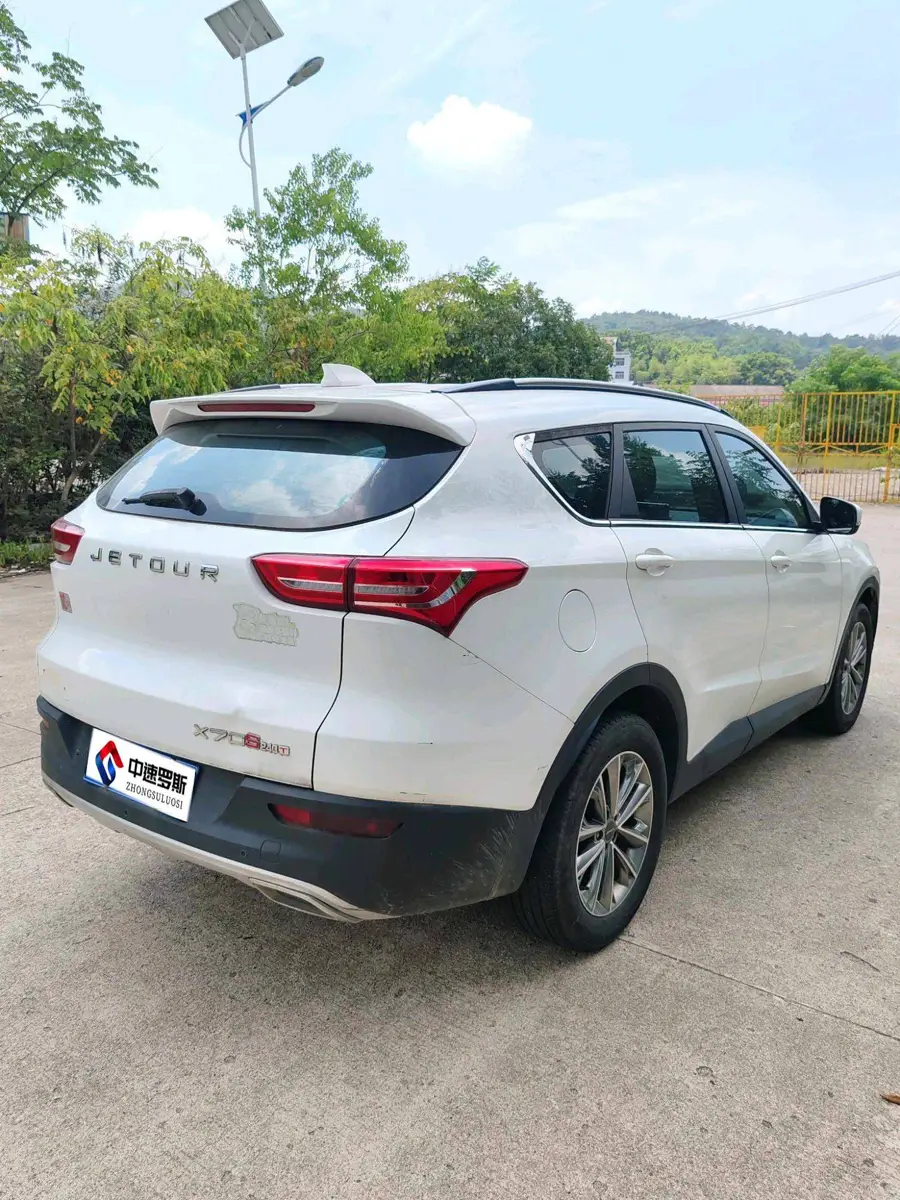 JETOUR X70S 2020 1.5T DCT 5-seater — 4