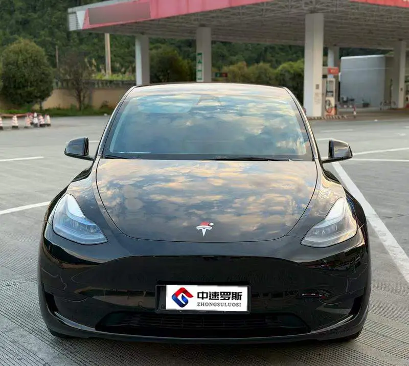 Model Y 2024 rear-wheel drive version — 2