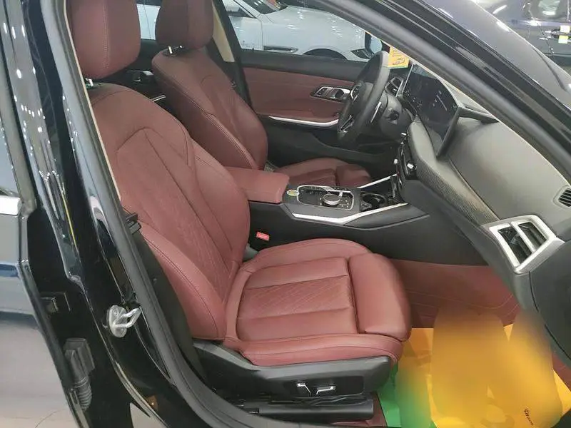 BMW 3 Series 2025 325Li M Sport Package — 10