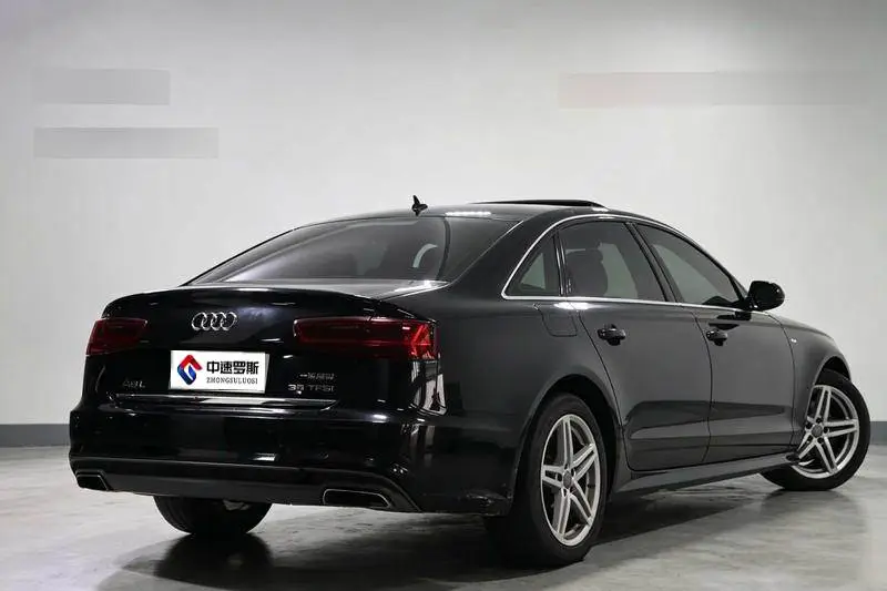 Audi A6L 2018 30th Anniversary Model 35 TFSI Fashion Model — 4