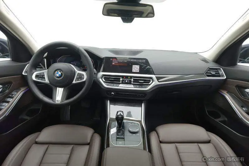 BMW 3 Series 2020 facelift 325Li M Sport Package — 12