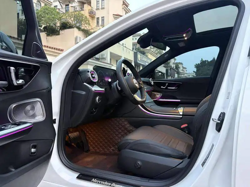 Mercedes-Benz C-Class 2024 C 260 L Night Sport Edition — 11