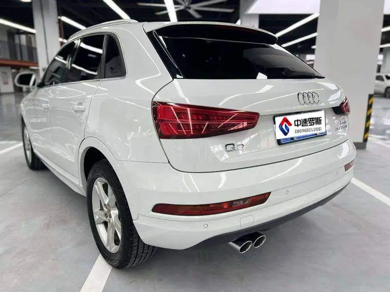 Audi Q3 2018 30th Anniversary Model 30 TFSI Fashion Model — 4