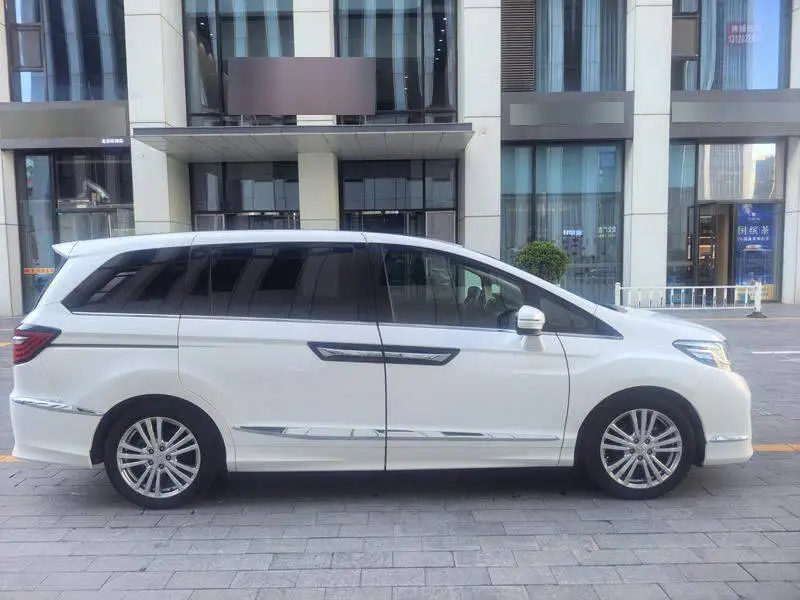 Elysion 2016 2.4L Comfort Edition — 8