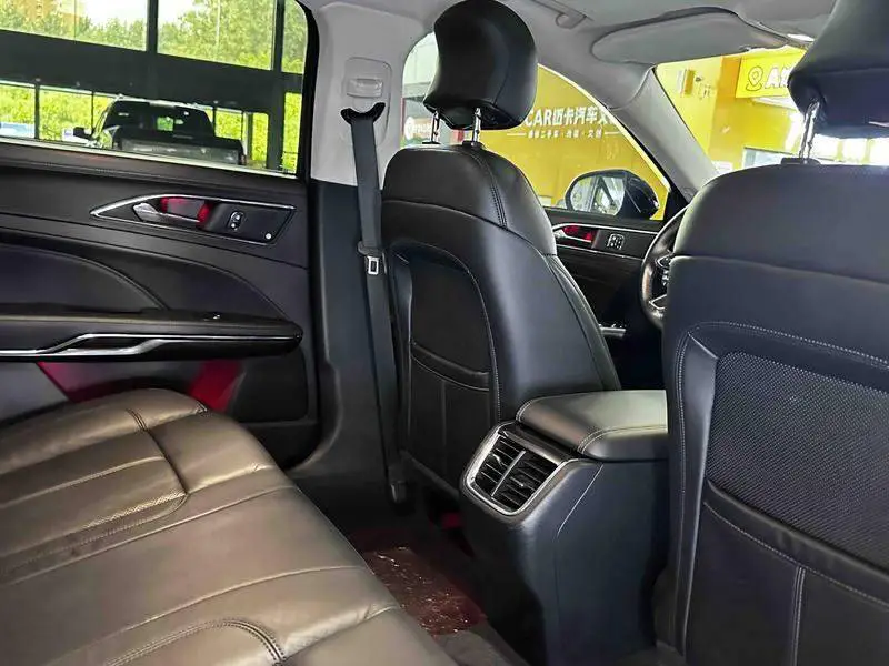 Taurus 2019 EcoBoost 245 Premium Edition — 19