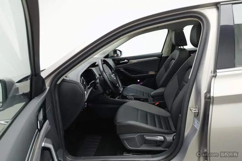 Sagitar 2021 280TSI DSG Beyond Edition — 17